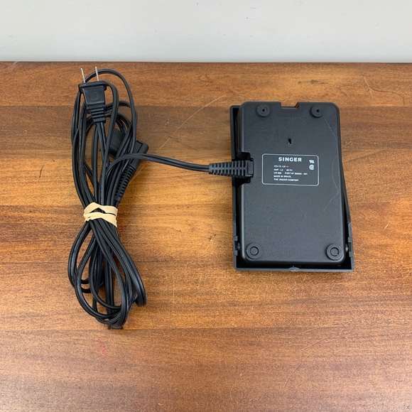 Singer CR606 362095-001 Electronic Sewing Machine Foot Pedal Control GENUINE - Picture 9 of 10